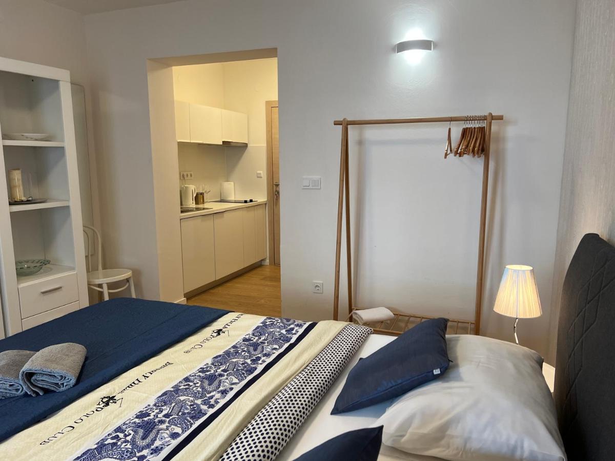 Studio Apartment Marina Mel Новий Винодольський Екстер'єр фото